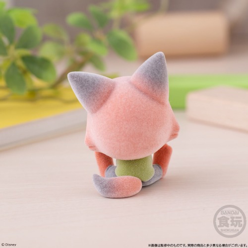 モフきゅんおすわりどーる ディズニーキャラクターズ